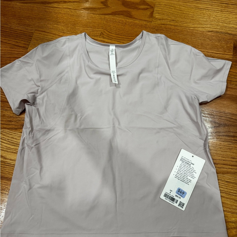 lululemon athletica Short Sleeve Tee in Pale Lavender